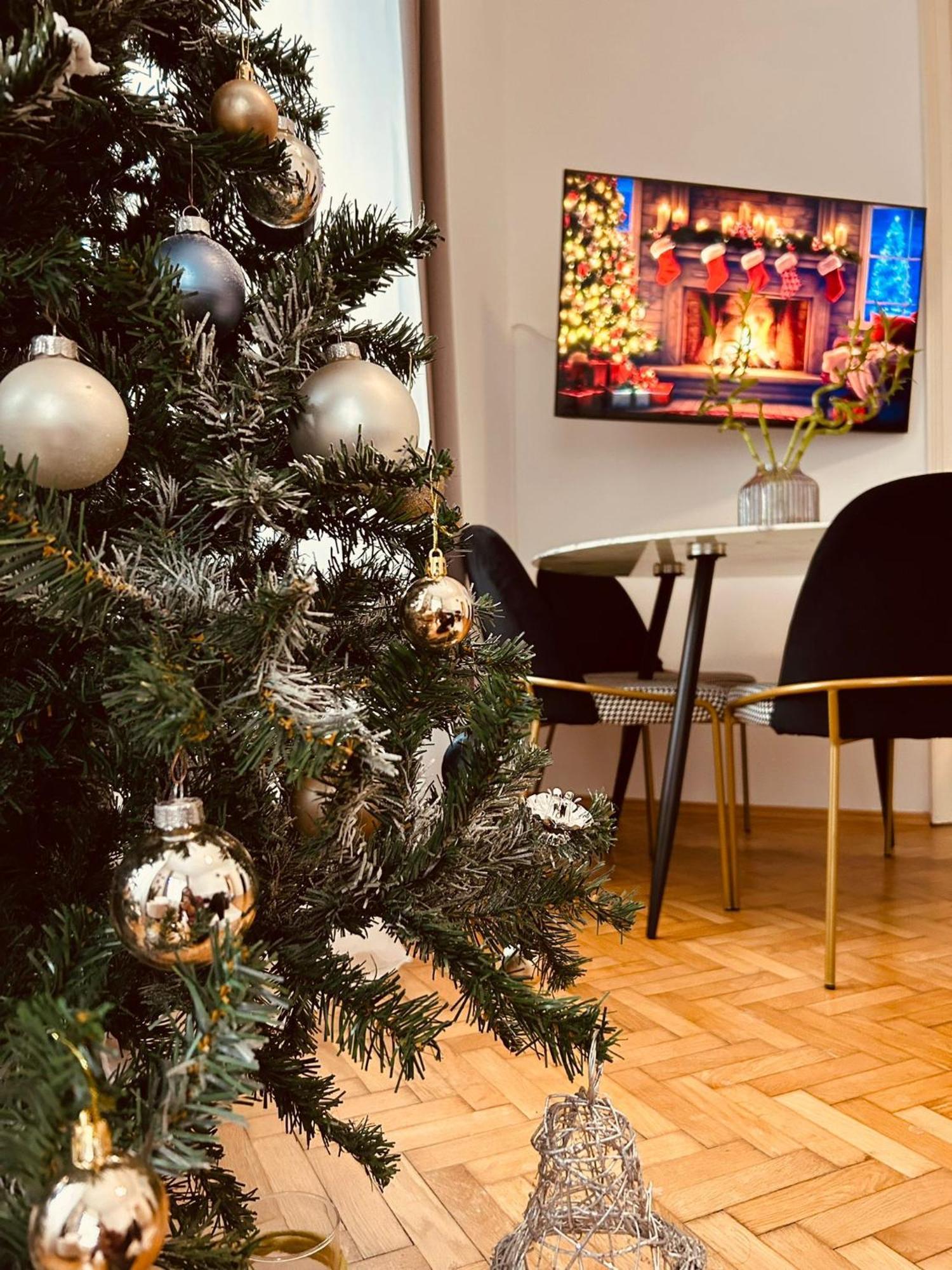Apartment 5 Min Schoenbrunn Gloriette, Direct To City Center, Free Parking Βιέννη Εξωτερικό φωτογραφία